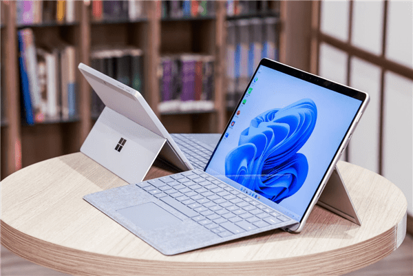 Win11微软Surface Pro 8/Go 3国行版首销：2988元起