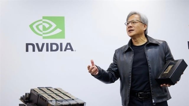 辉达重回全球第一「黄仁勋套现8.4亿镁」NVDA，Nvidia Q1财报有何亮点？