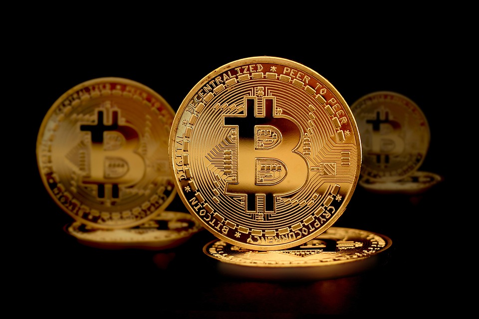 比特币实现利润激增，投资者趁市场反弹获利