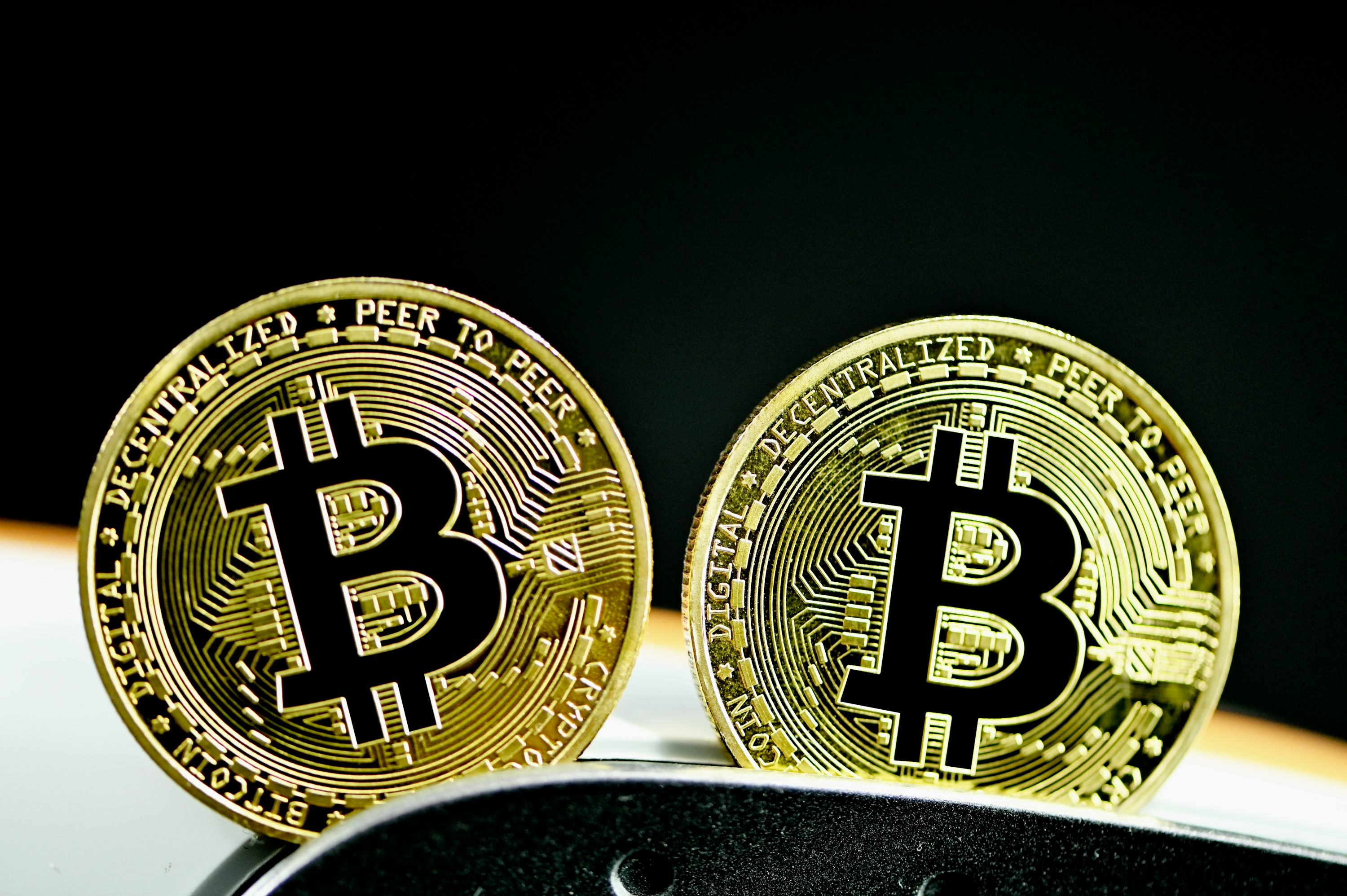 机构比特币持仓逼近总供应量的20%——华尔街的新游乐场？