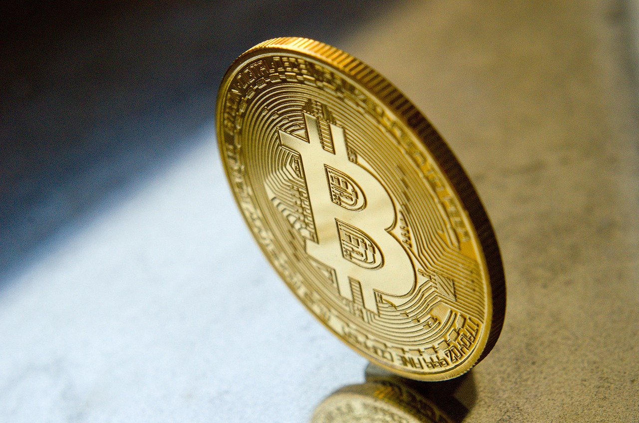 分析师称比特币价格准备飙升：“如果暴跌尚未结束，我们早就跌破108,000美元了”