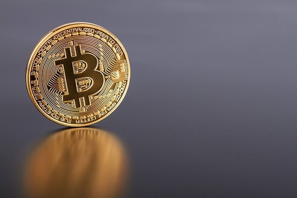 比特币最新价格走势 2025年11月19日实时行情图表