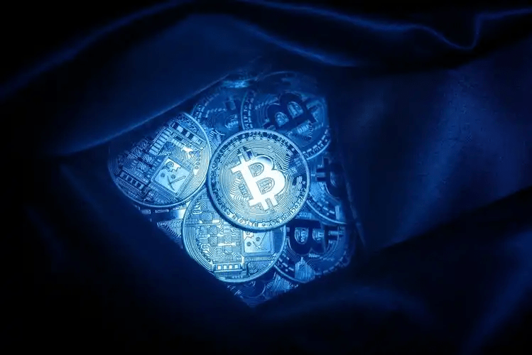 Ethena合成稳定币USDe TVL暴跌50%+ 10月148亿骤减至76亿美元