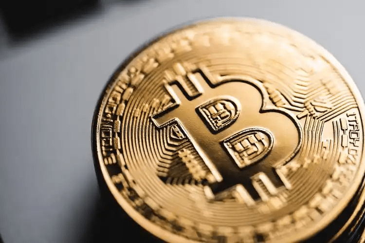 AsetQu新时代：房产与比特币的资产代币化深度解析