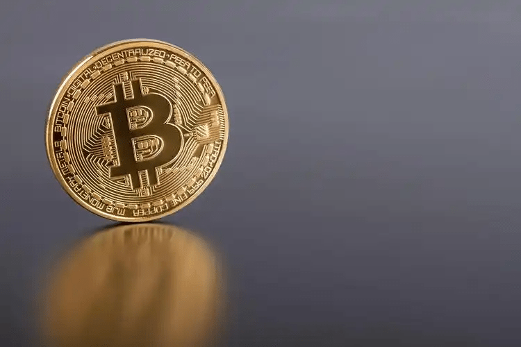 以太坊紧要关头：Arkham质疑资金流向深度剖析