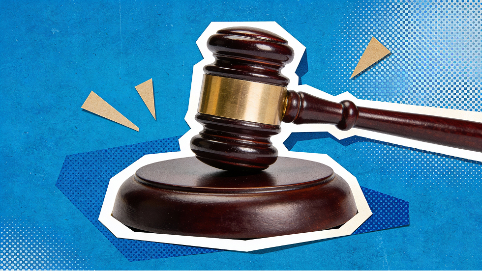 加密世界,正在和传统经济“坐到一张桌子上?”