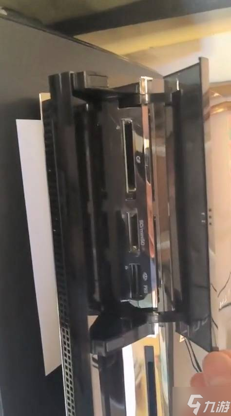 索尼最美主机！PS3抛光焕然一新引热议：完爆PS5