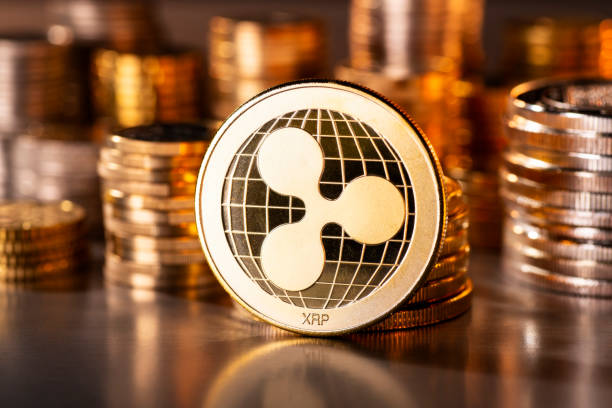 XRP通过鲸鱼与散户的差异展现出不断增强的上行动能——下一步会怎样？