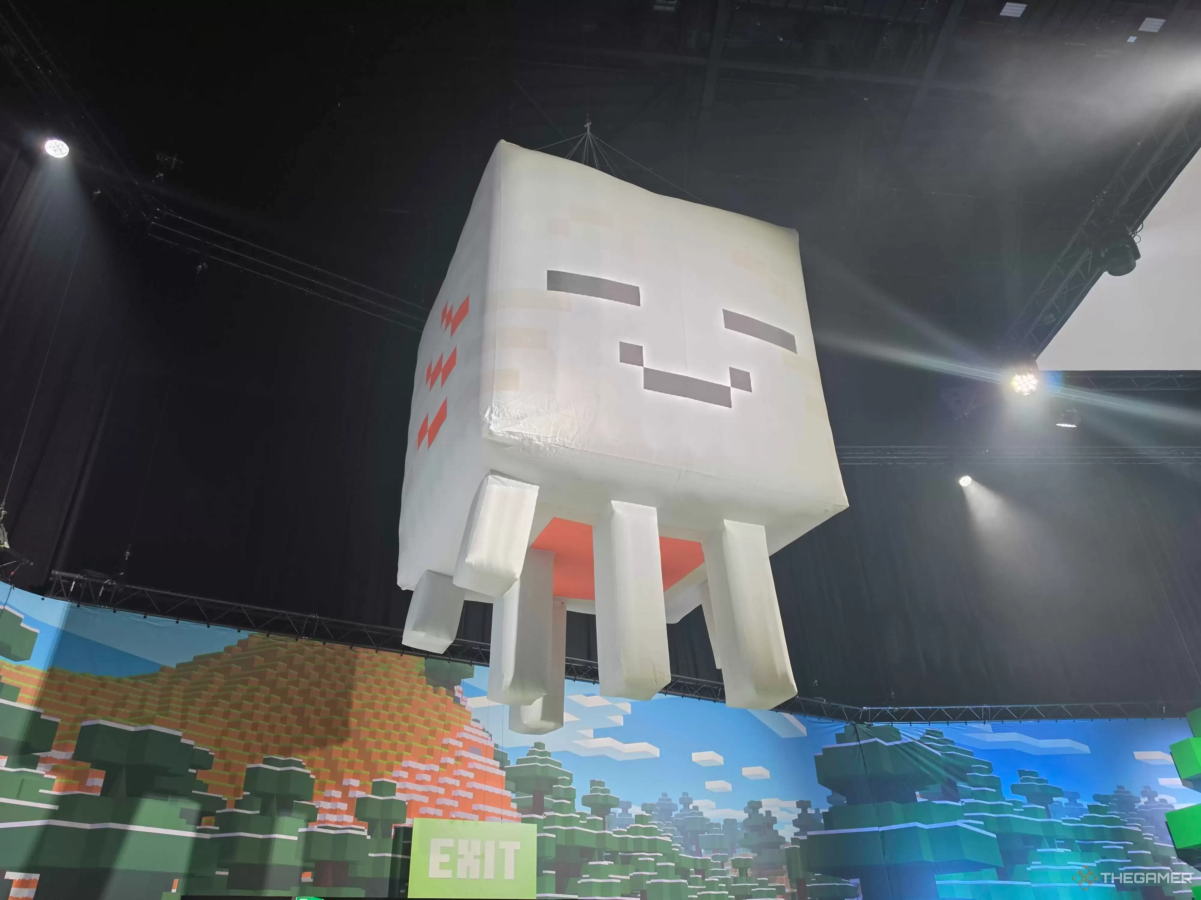 TwitchCon限定珍品争夺战：《我的世界：传奇》工匠披风的曲折入手历程