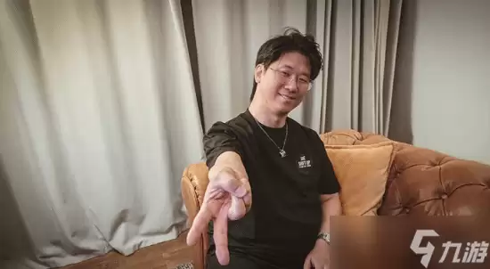 剑星 血雨夏日游戏节亮相:金亨泰详解续作战斗进化与品质优先开发策略