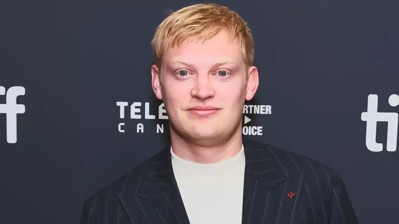 《执念Obsession》导演 Curry Barker 表示 Z 世代已“厌倦烂片”：会为优秀电影“买单”