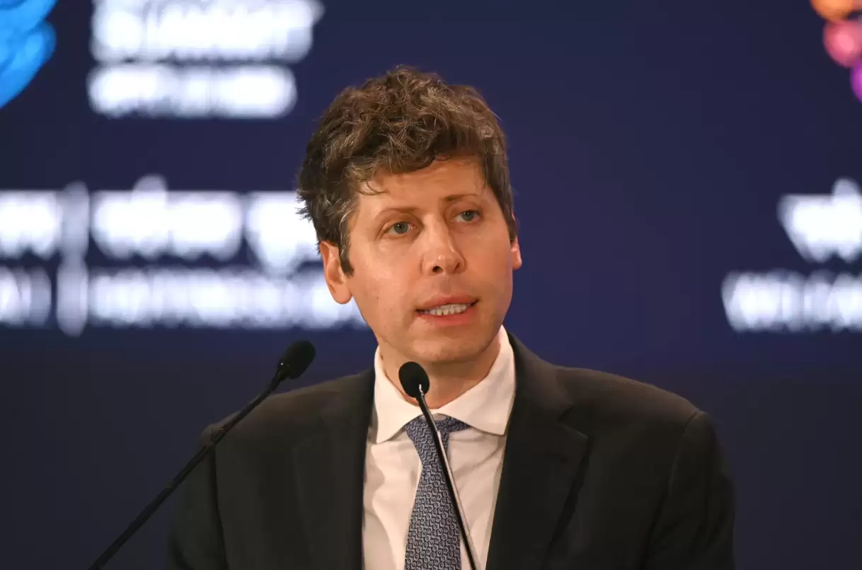 苹果诉讼影响几何:OpenAI仍认为今年可发布首款硬件 2027年上市