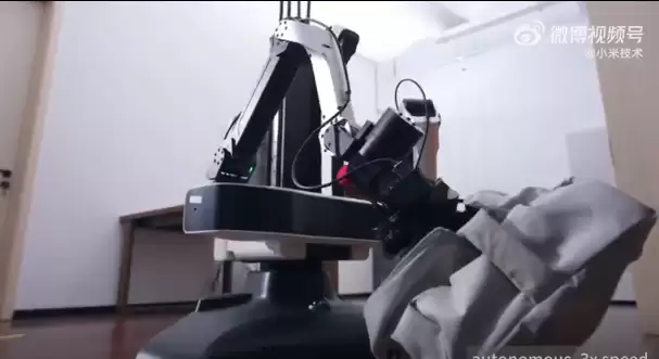 小米发布具身智能基底模型Xiaomi-Robotics-1：探索物理AI Scaling效应