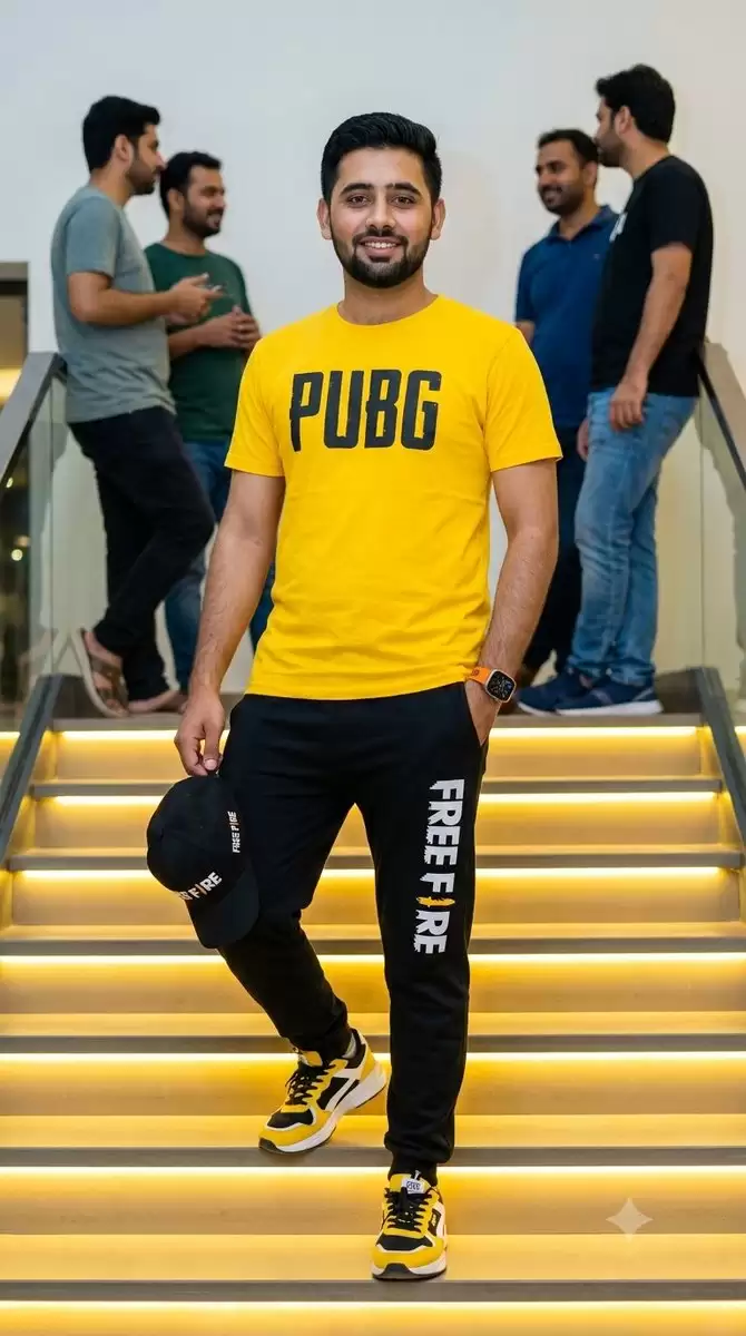 游戏玩家服装肖像