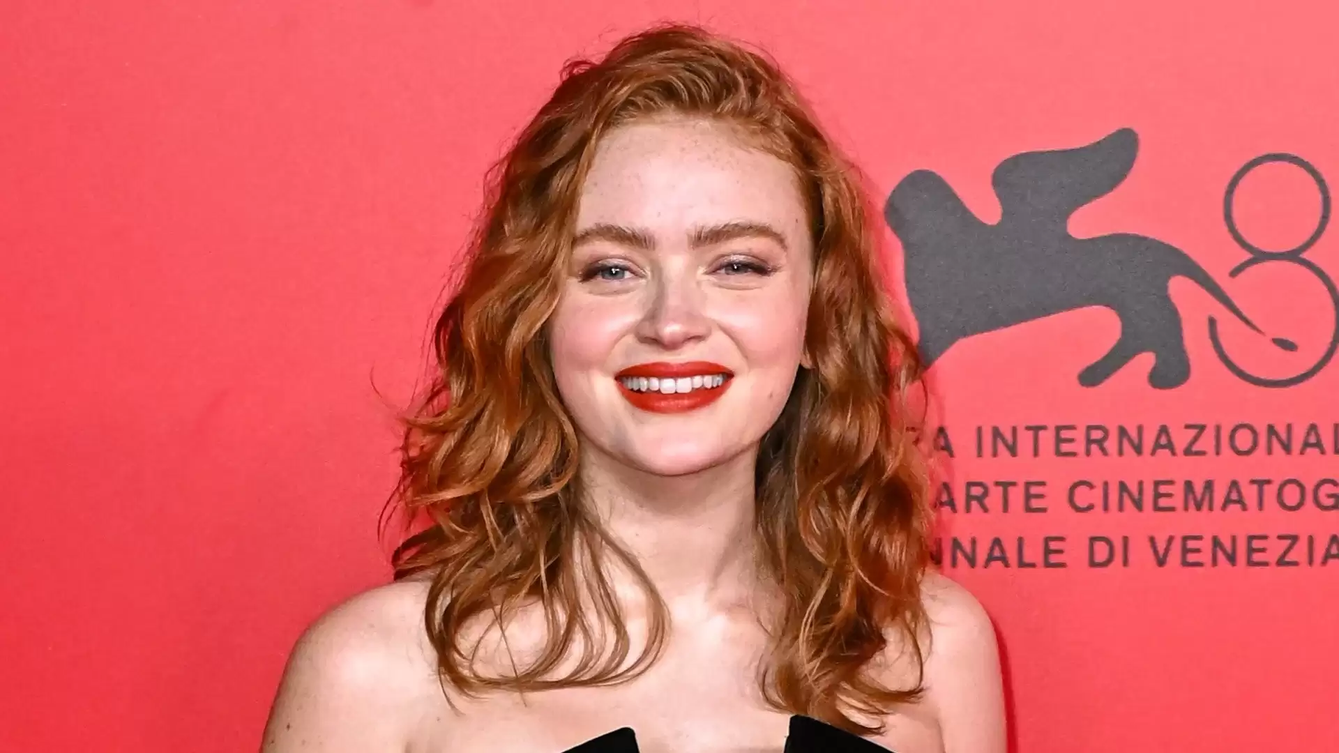 Spider-Man: Brand New Day主演 Sadie Sink 被问及琴·葛蕾传闻:尝试在不剧透的情况下做出回应