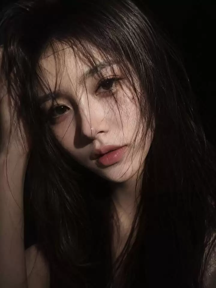 编辑风情绪感美妆肖像