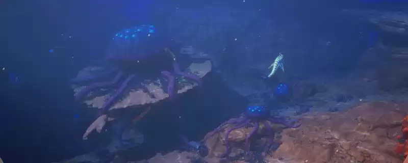 《深海迷航2：异星水域》收获月鱼特点解析-生物特性与用途详解