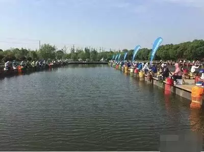 垂钓四海池塘初期怎么玩