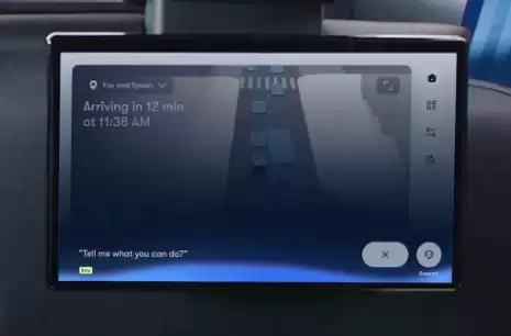 Waymo 首款从零设计网约车 Ojai 亮相：Gemini 上车，三屏各有分工